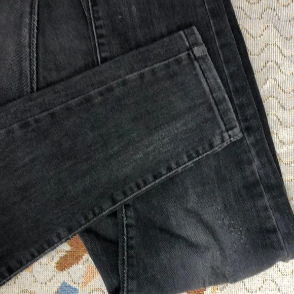 Black Straight Cut Denim Jeans - Picture 5 of 5